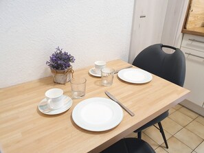 Dining - Apartment with Baltic Sea view in Haus am Deich (Puttgarden)