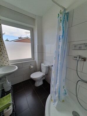 Dusche, Haartrockner, Seife