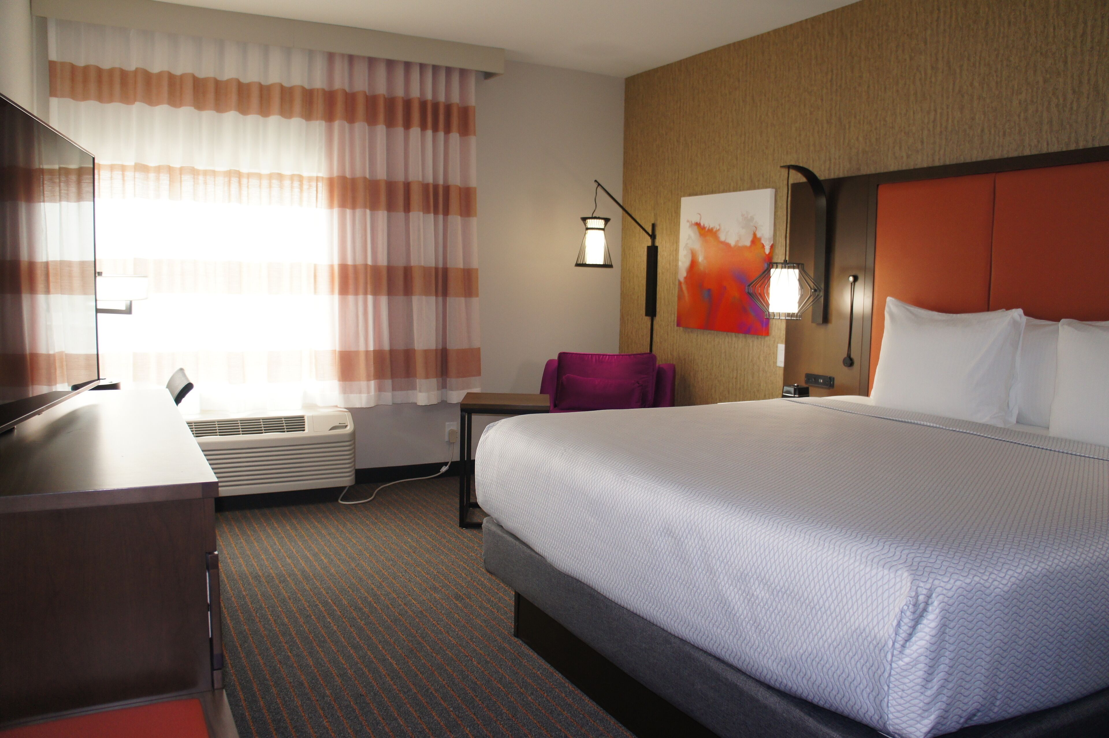 Pillowtop beds, desk, iron/ironing board, bed sheets