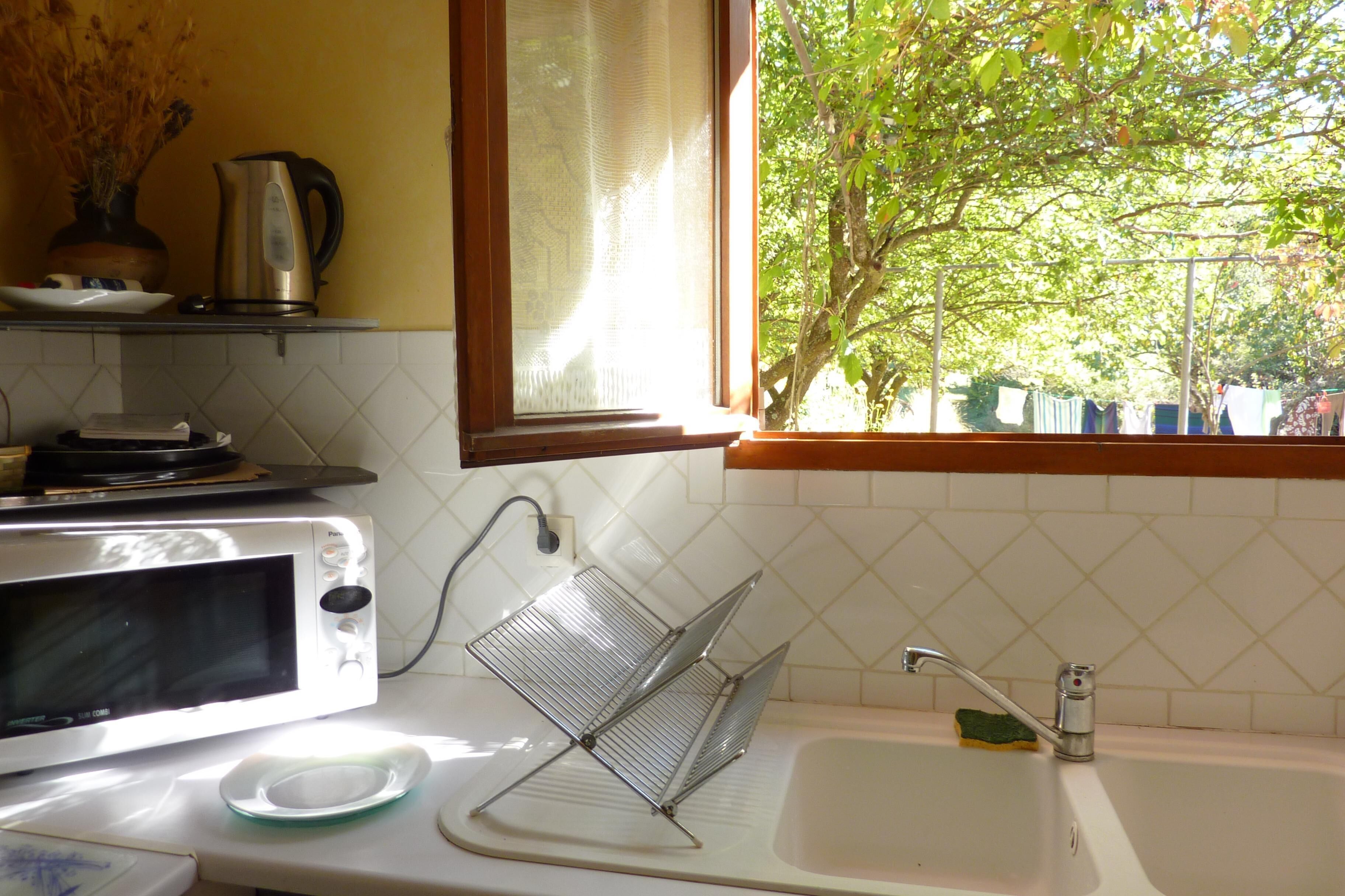 CléVacances quiet house with pool at the foot of the Montagne Sainte Victoire