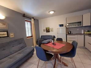 TV - Charming apartment Vinko in Krk (Krk)