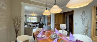 Nuevo desde 2019 - 8 pers 150 m 2, WiFi, SmartTV de 55 pulgadas, cercado jardín