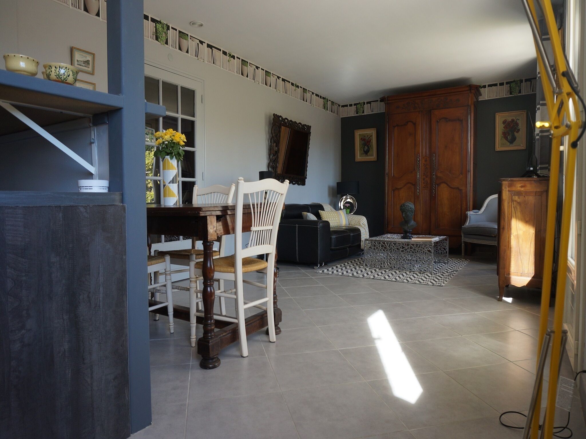 The art of living: Beautiful penthouse with 80m2 terrace and pool<br>