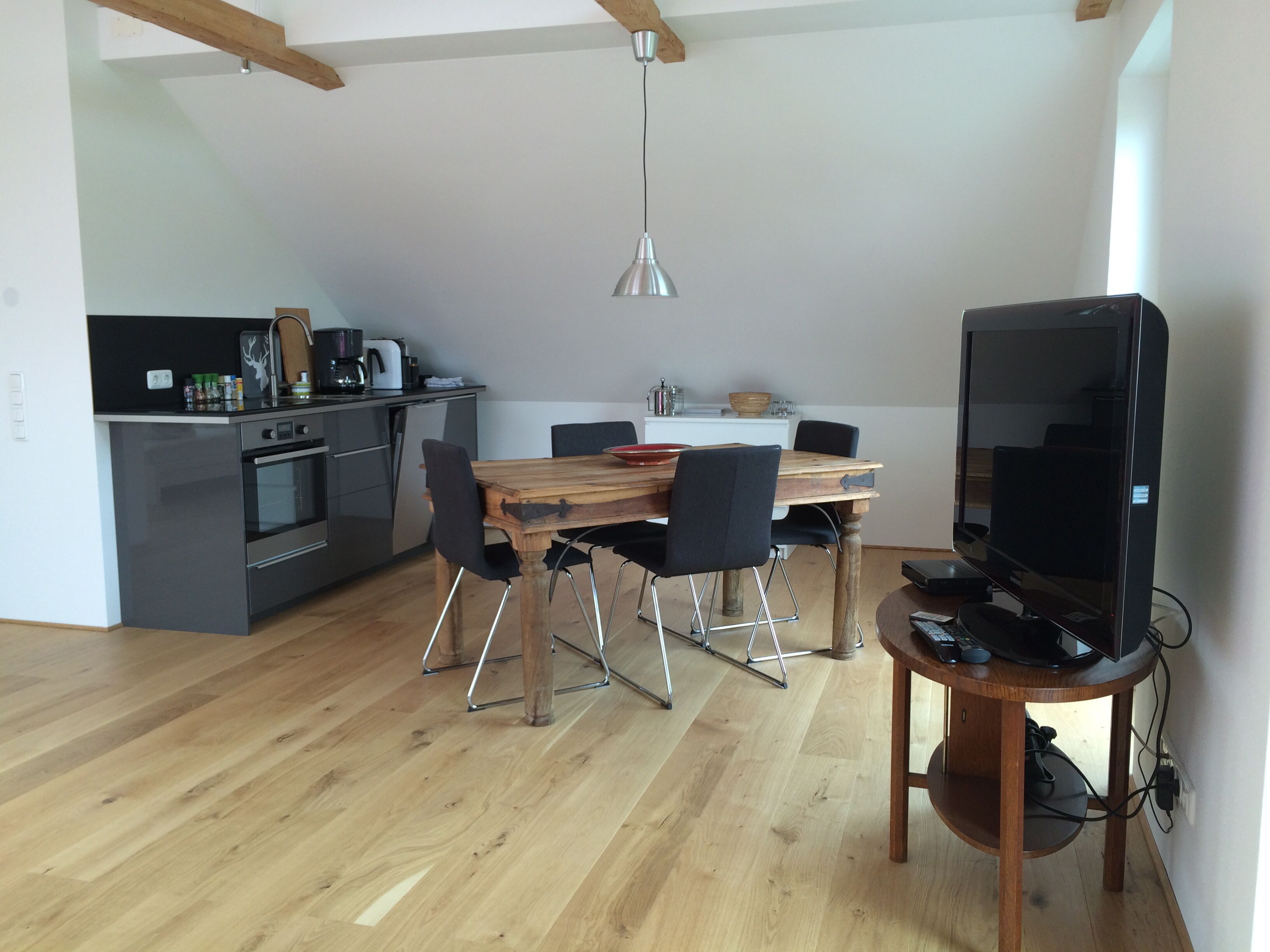 Bright & modern! Apartment in Finning for your vacation in the Ammersee region!