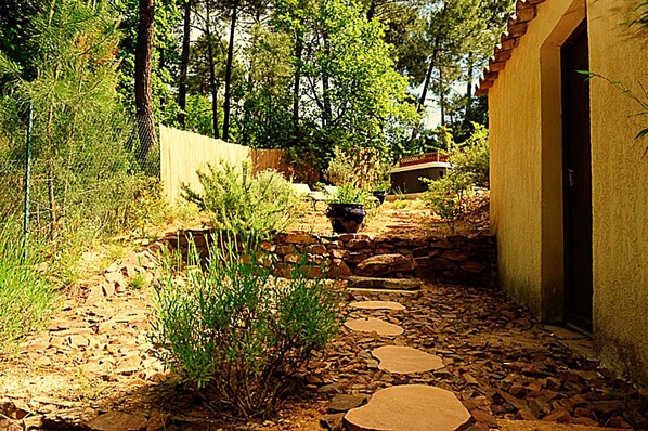 Property grounds - Charming cottages, private SPA and private garden (Bédoin)