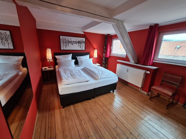 1 chambre, fer et planche à repasser, Wi-Fi gratuit, draps fournis