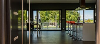 Villa de lujo, piscina climatizada, gimnasio y sauna.