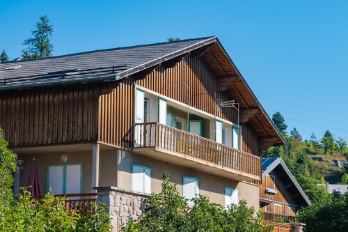 Rental Apartment Embrun Serre Poncon 6-8 people in detached villa