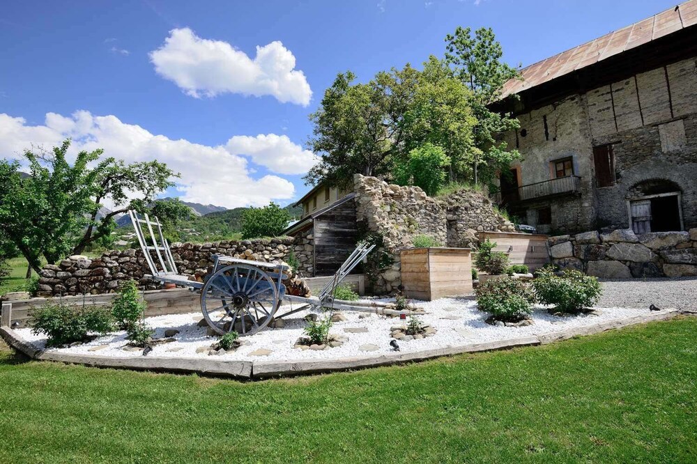 Exclusive farm in Risoul: La Ferme de Risoul 05600