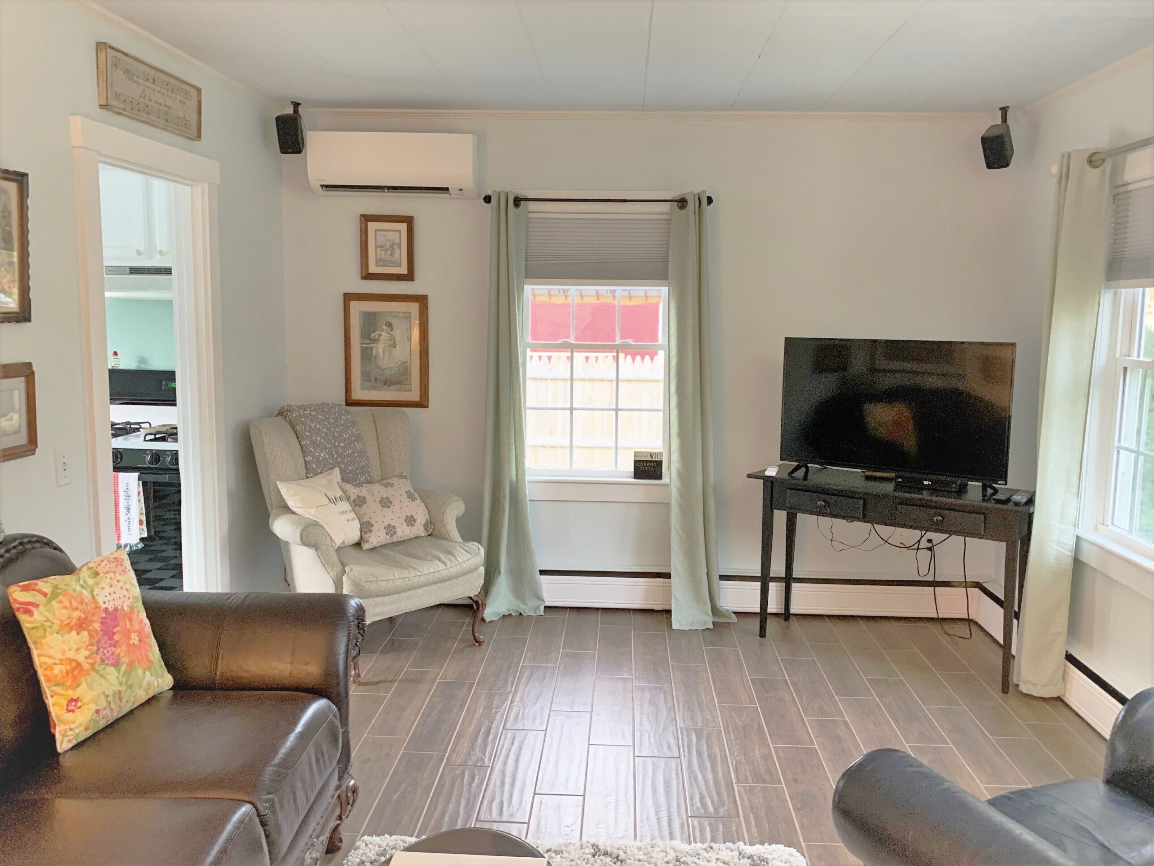 NEW Updated 2 bedroom cottage 3 blocks from downtown Camden, Maine.