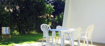 NUEVO! Todo a pie: playa, centro de la ciudad, el lago. Bonita casa con jardín vallado