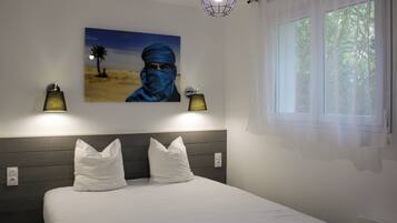 3 slaapkamers, een strijkplank/strijkijzer, reisbedje, wifi