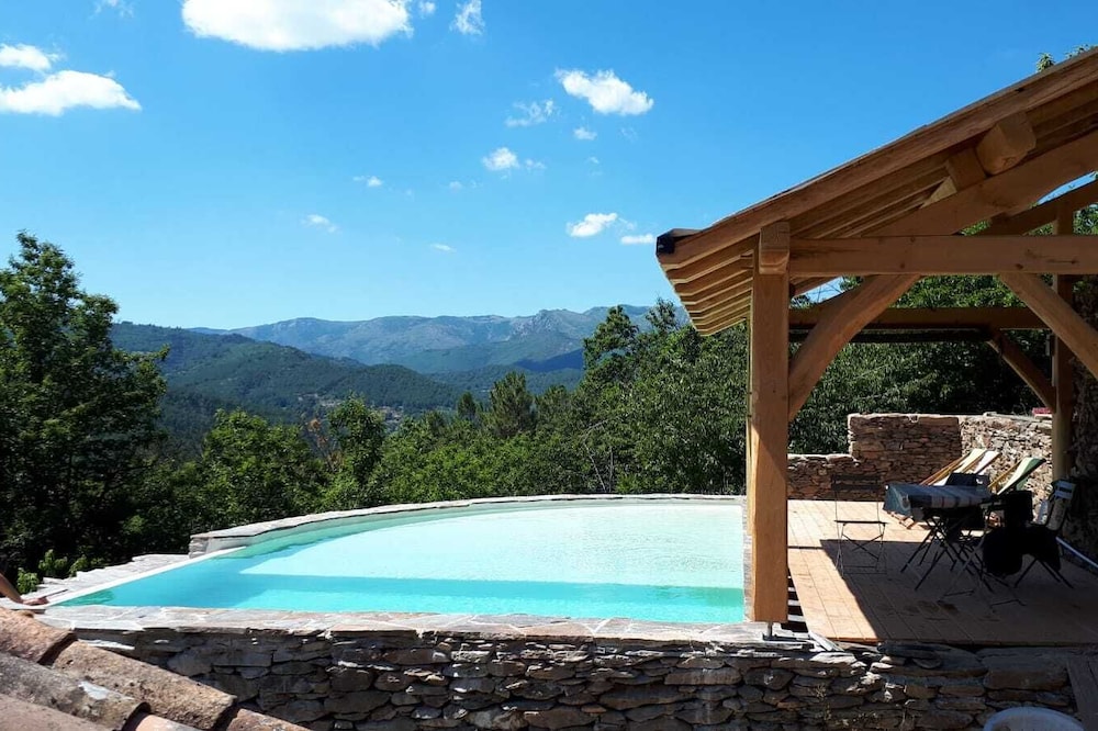 Cevenol farmhouse from 1666 authentic ecological and autonomous in the countryside