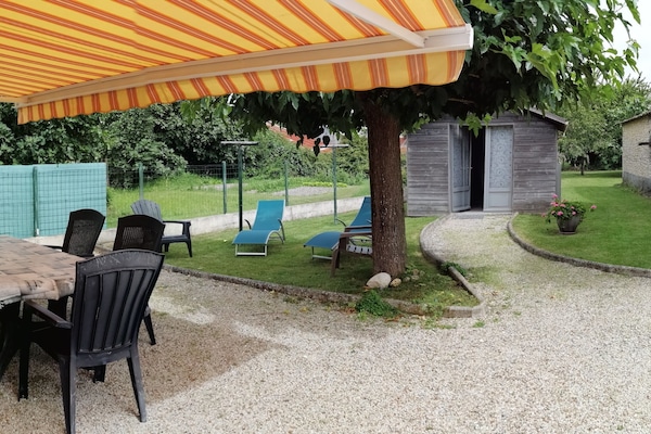 salon de jardin, les transts et les fauteuils détentes