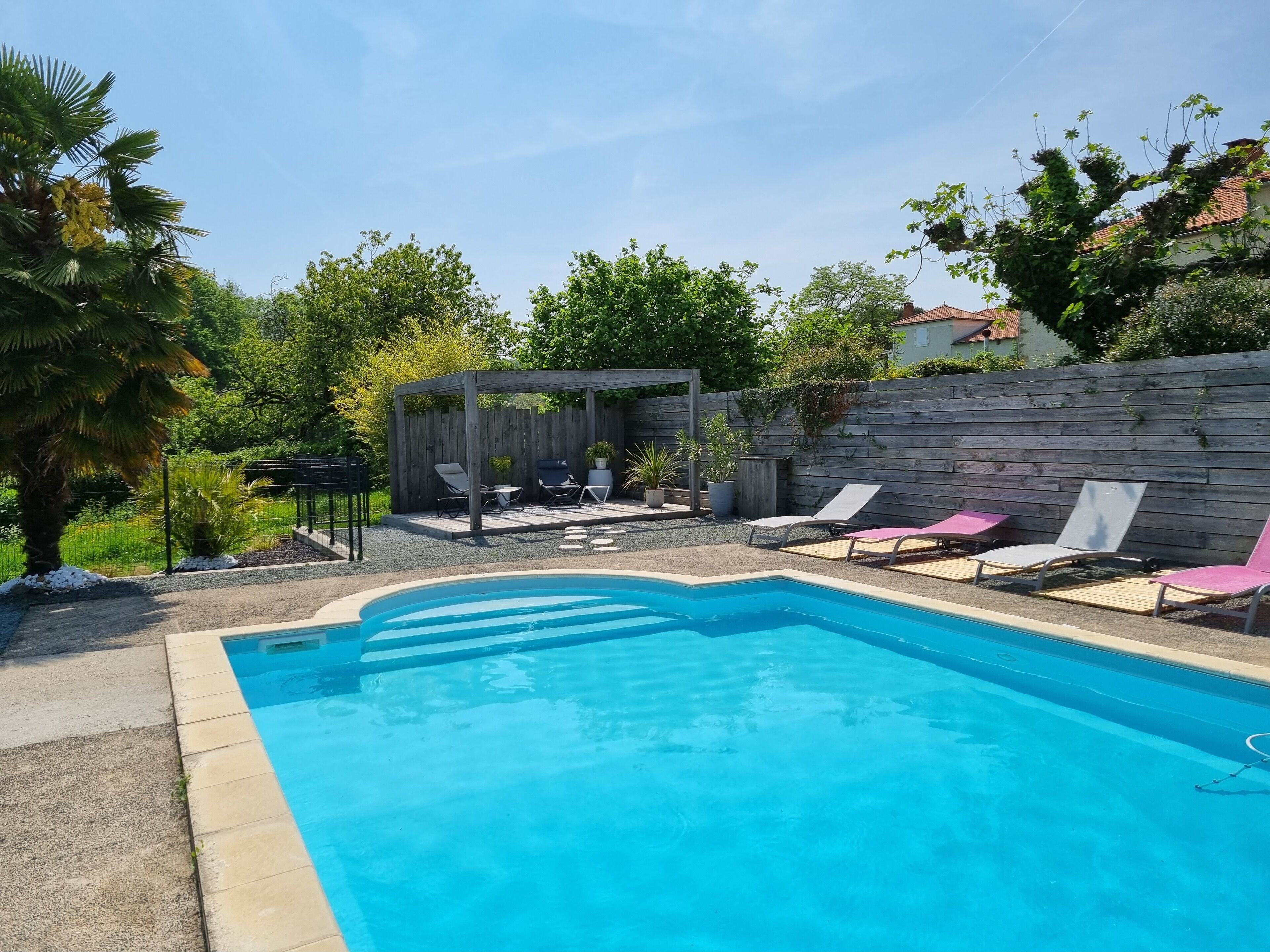 Piscine extérieure, piscine chauffée