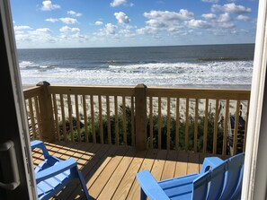 Property grounds - Oceanfront - Sunny inside and out! (Holden Beach)