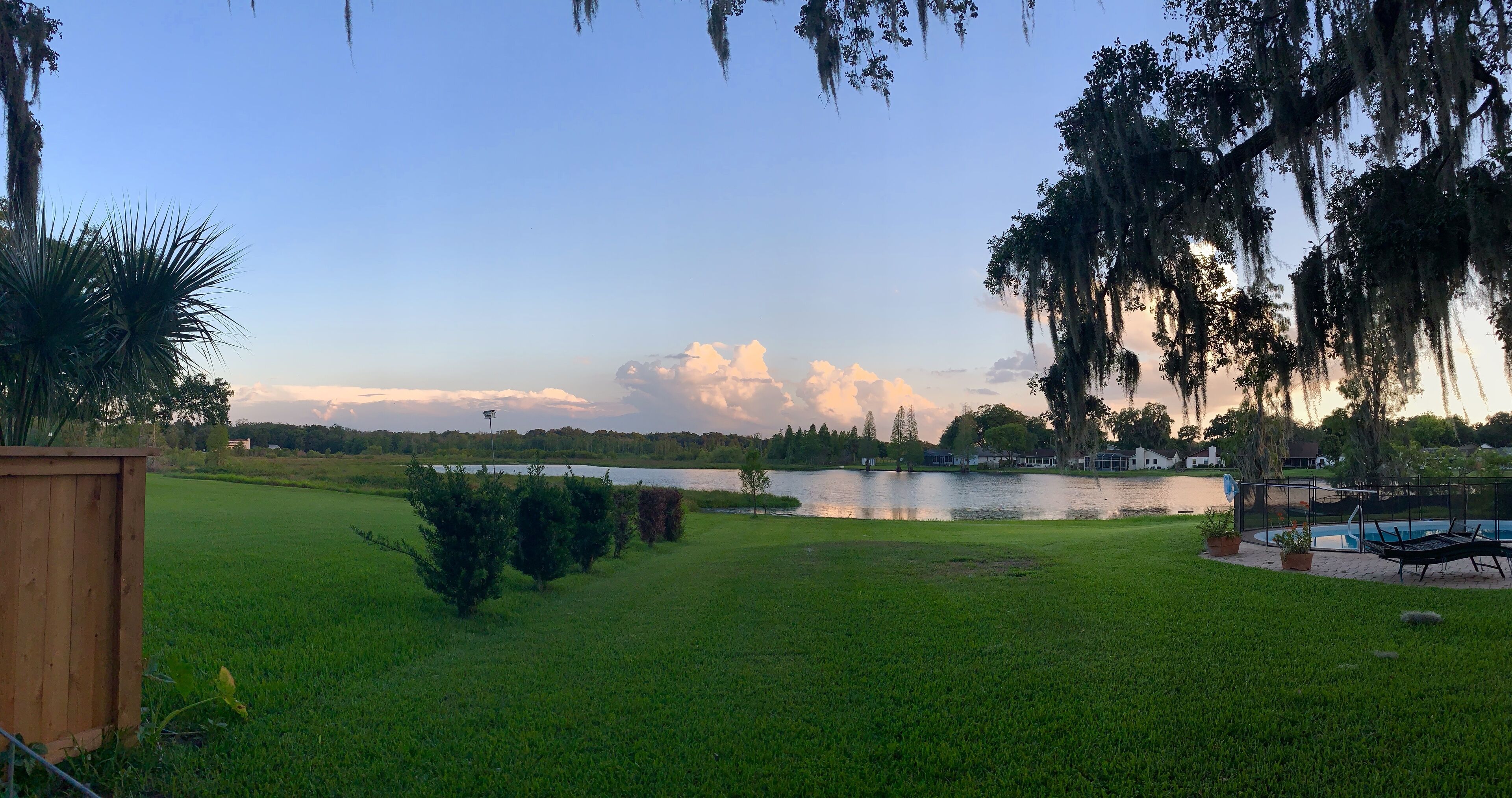  Seasonal Cottage-Brandon Fl. Lake view 813-376-5015