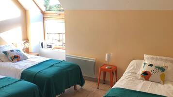 3 多间卧室、熨斗/熨衣板、WiFi、床单