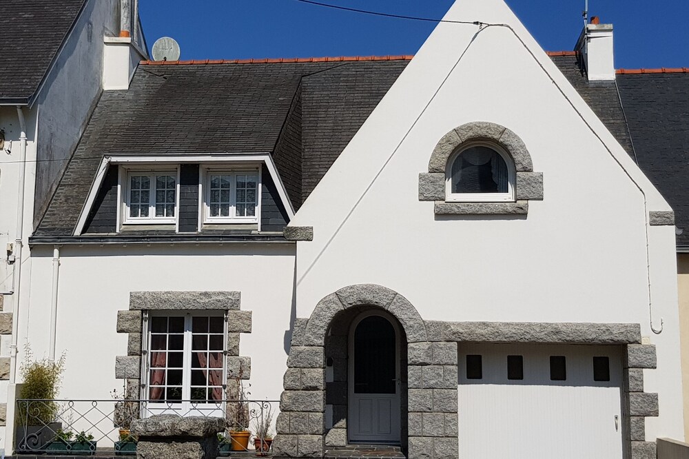 House in the center of Crozon