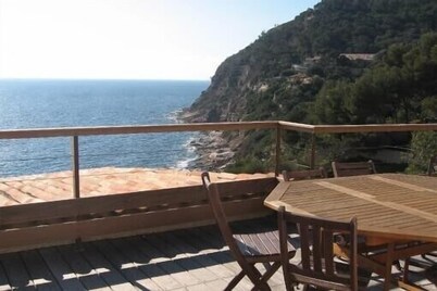 In front... only the sea