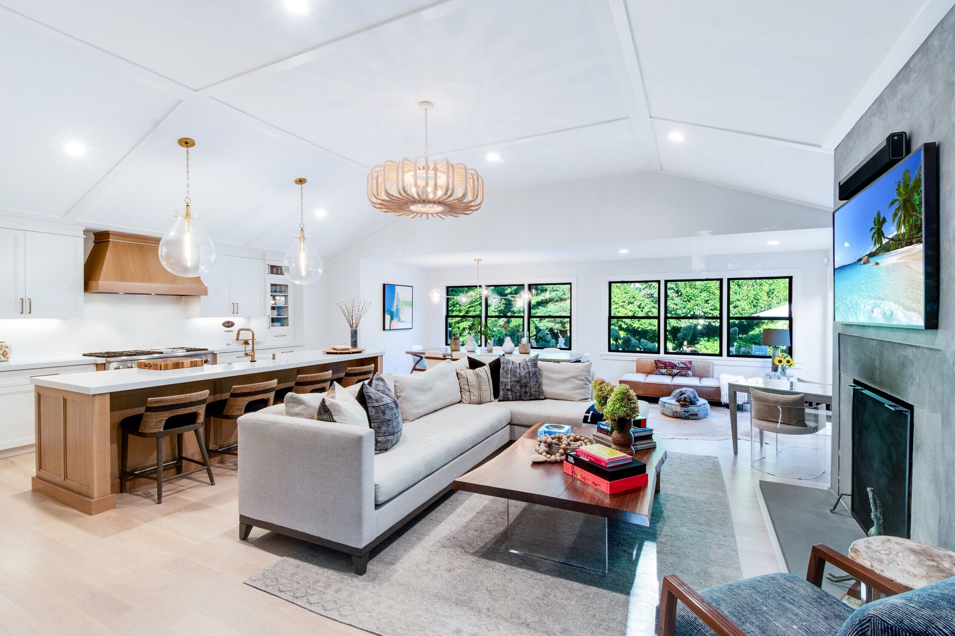 Walk to the Town of East Hampton...beach home completely renovated