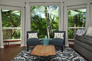 Fernseher, Stereoanlage