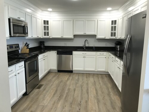 Boardwalk Beauty! Two-Story Oceanview Condo