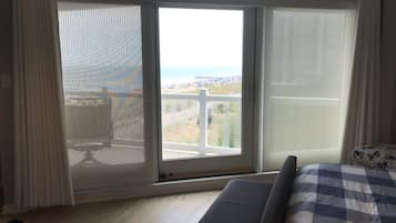 4 slaapkamers, een strijkplank/strijkijzer, wifi, rolstoeltoegankelijk