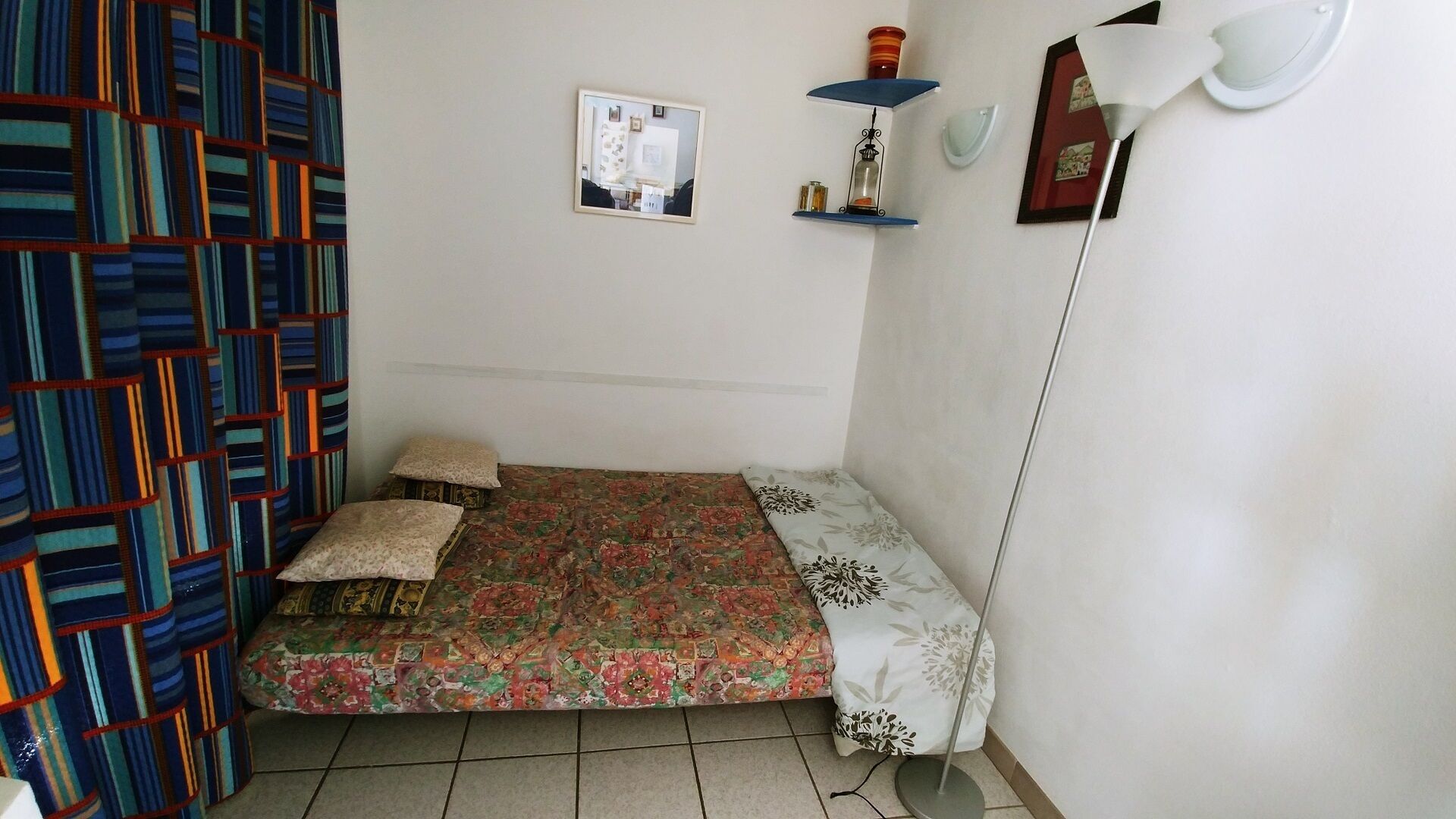 Private residence on the seafront with tennis, pool, bowling alley and restaurant.