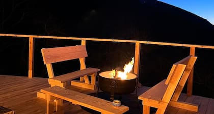 Chalet in beautiful old hamlet at the start of the most beautiful hikes