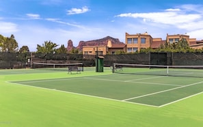 Sports court - Red Rock Casita - minutes from Bell Rock w/ Golf/Tennis/Pickleball/Hot Tub/Pool (Sedona)