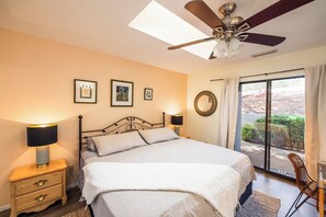 2 habitaciones, escritorio, tabla de planchar con plancha y wifi gratis