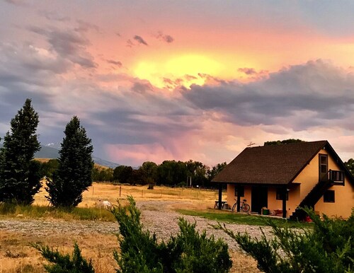 Basecamp Glorified à prix abordable - "The Bird House"