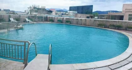 Dragon City International Hotel