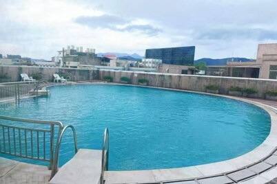 Dragon City International Hotel