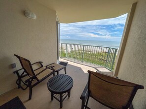 Terrace/patio - 2 bedroom oceanfront in Crescent Beach. Enclosed pool. (North Myrtle Beach)