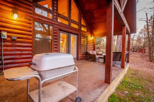 Heaven`s Gate Cabin-