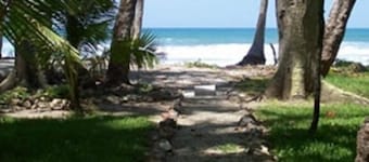 Privathaus am Strand von Santa Teresa