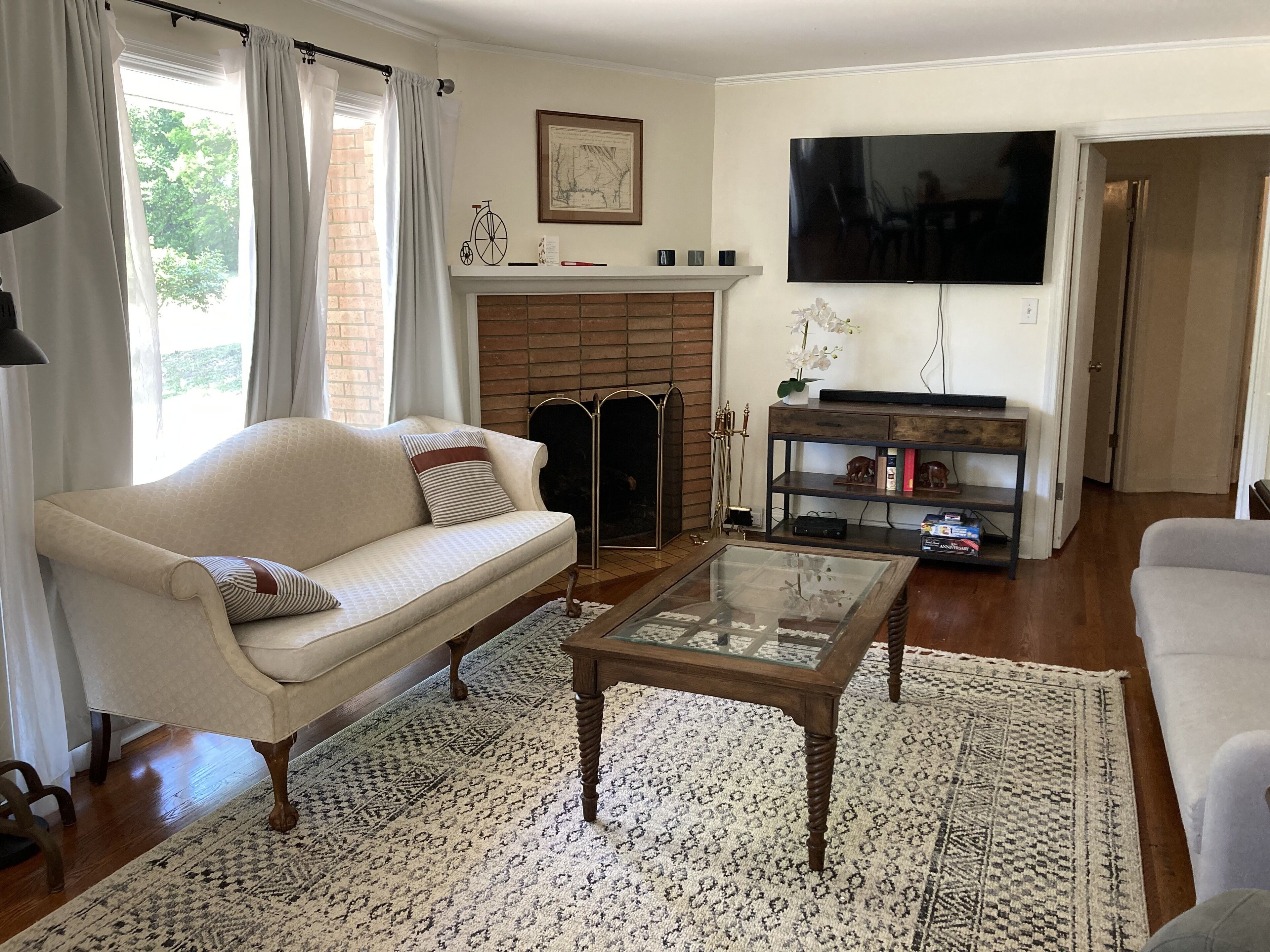 Mid Century Modern Retreat in North Augusta