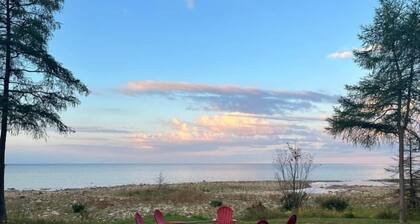 Gazer Cottage ofrece frente al mar, la paz y tranquilidad!