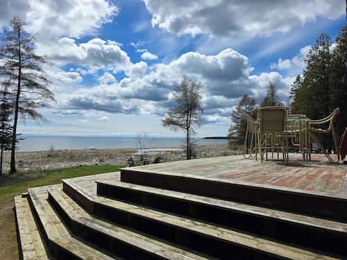 Drummond Island Hotel & Vacation Homes - Star Gazer Cottage