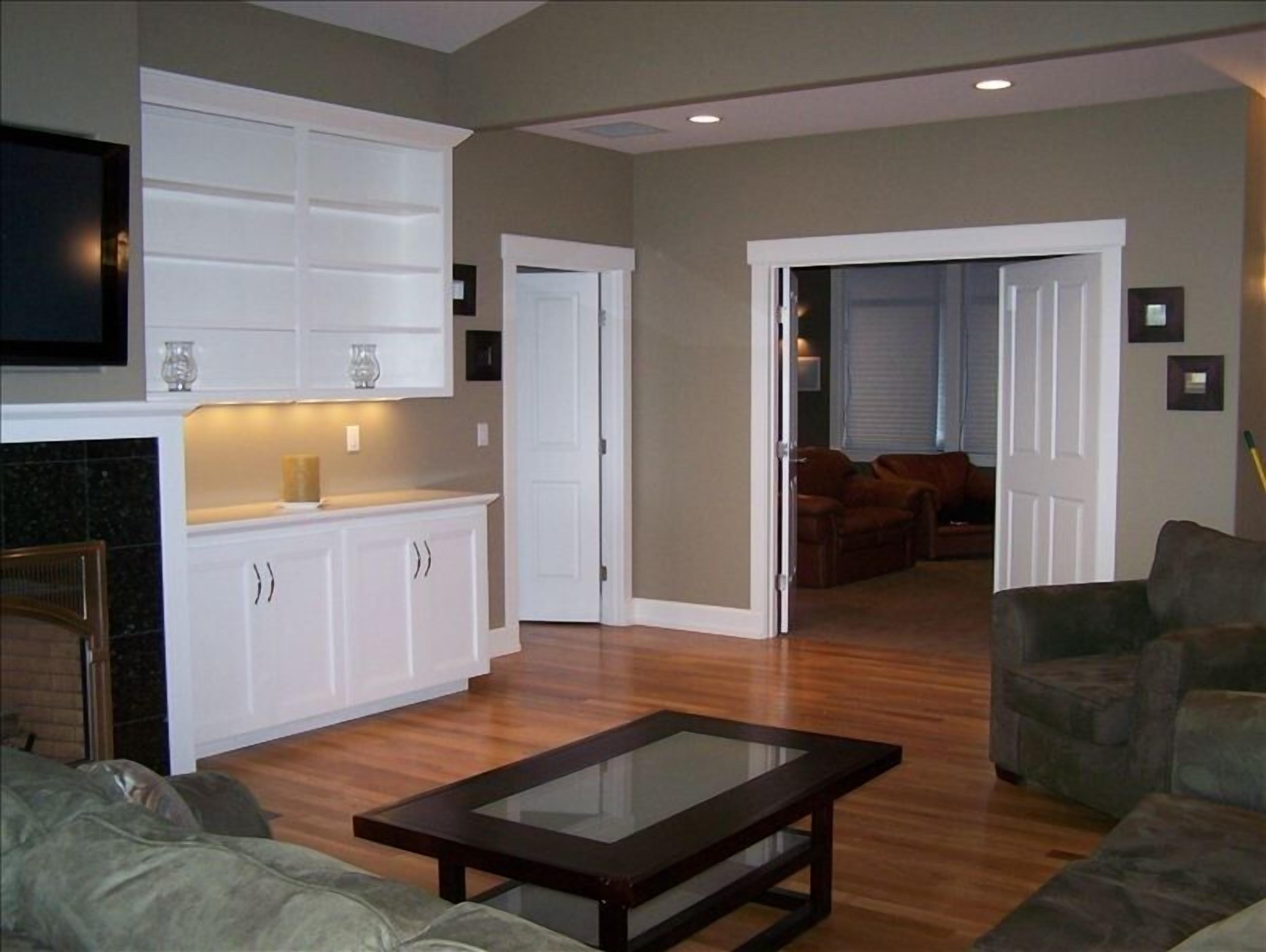 Westside Views Overlooking Useless Bay