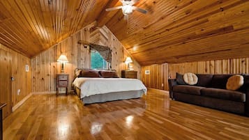 4 bedrooms, bed sheets