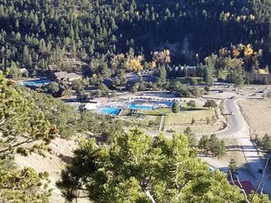 Pool - Closed to the Hot Springs and fishing The Bighorn Lodges!! (Nathrop)