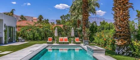 Una piscina climatizada