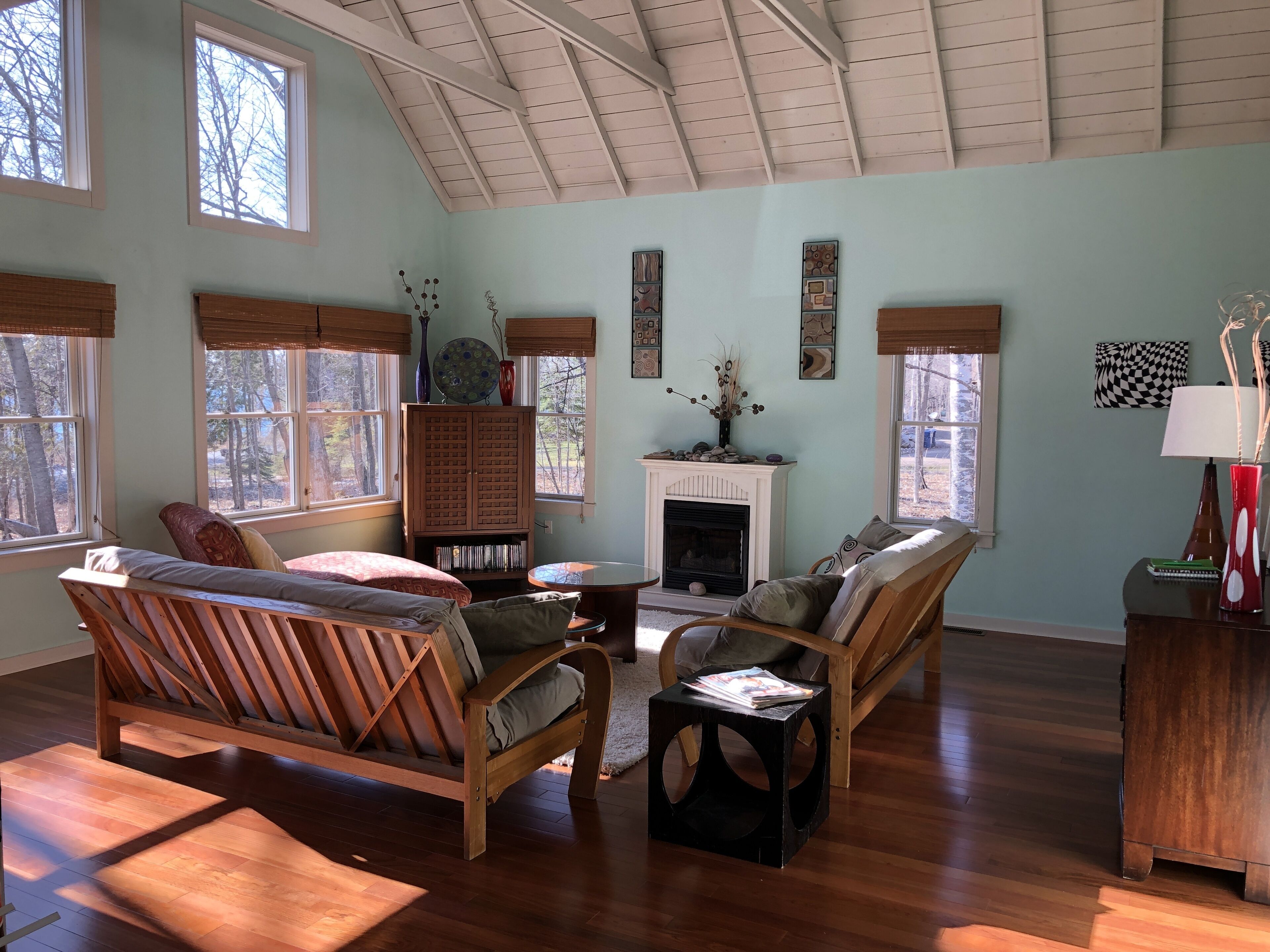 OPEN ALL YEAR! Waterfront! OVERLOOKING LAKE MICH! Newer Home! SUNSETS! 