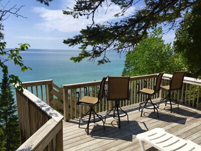 Lake Michigan Bluff Home on Tunnel of Trees with Game Room and Views