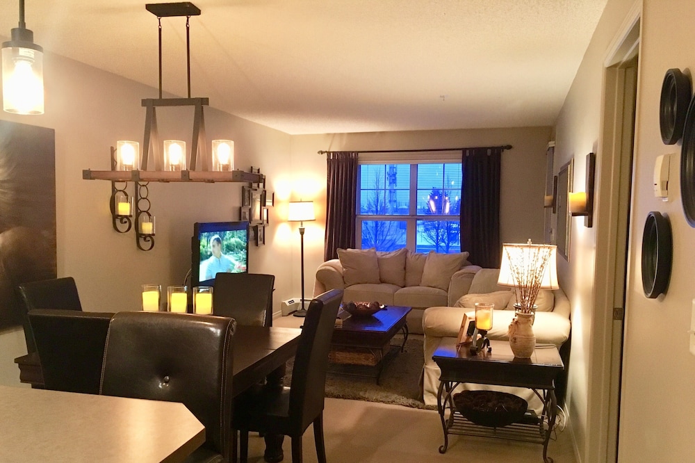 Beautifully decorated and sparkling condo in southwest Edmonton