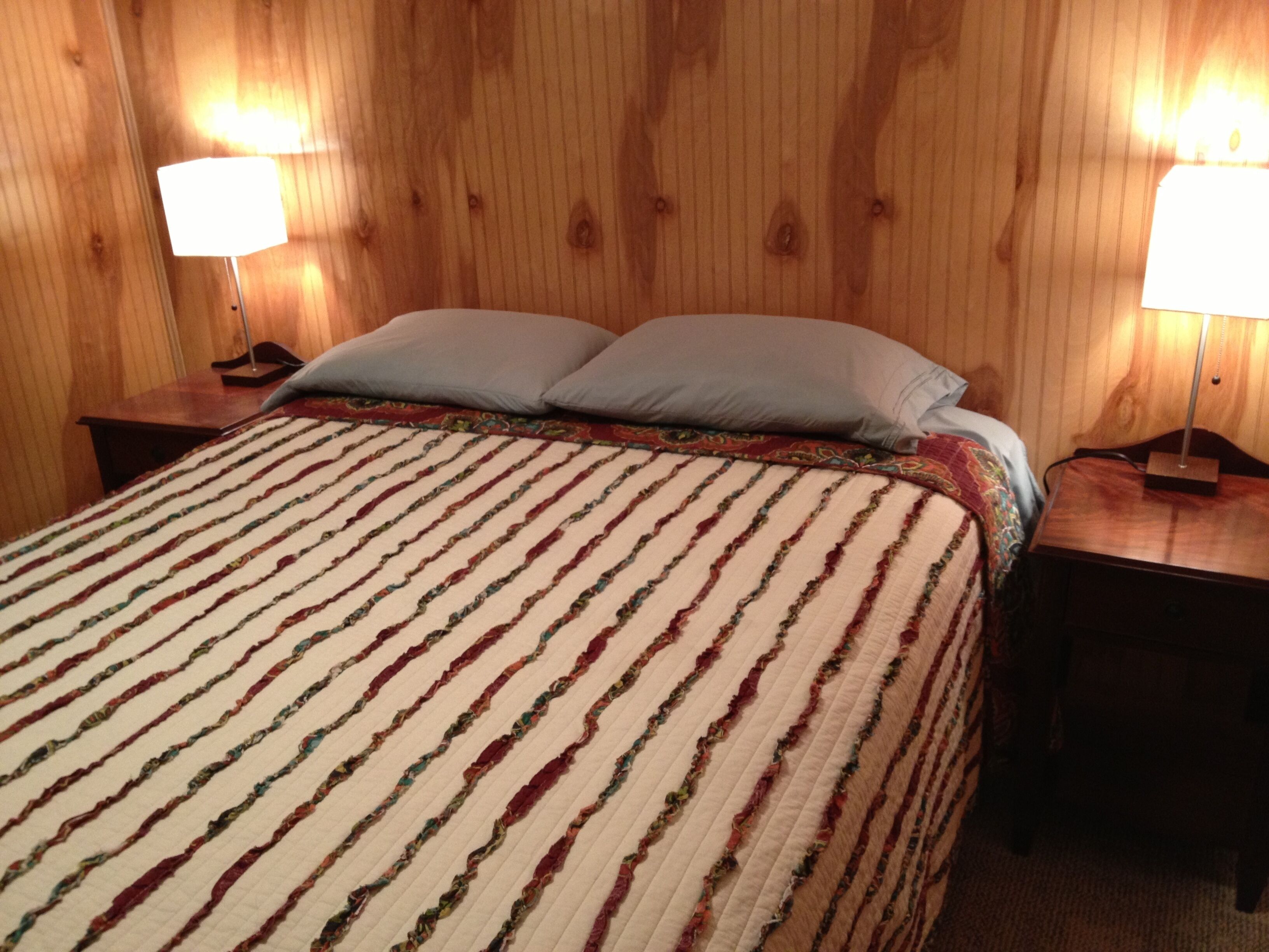 HONEYHOLE 3BR.  Beautiful, spacious, and best of all...NO BUNK BEDS!