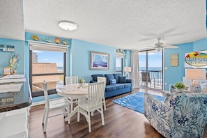 TV - Beautifully decorated oceanfront condo + Free Attraction Tickets! (North Myrtle Beach)